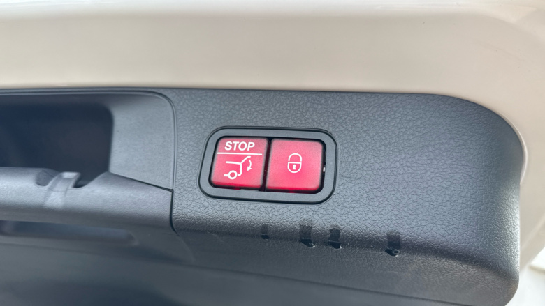 Mercedes-Benz GLB 220d 4Matic AMG Line Premium 5dr 8G-Tronic Diesel Estate